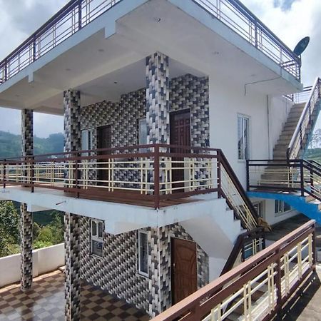 Sandy 4 Bhk Homestay - Only Adults Allowed Ooty Luaran gambar
