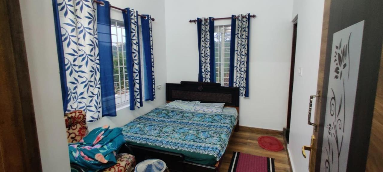 Sandy 4 Bhk Homestay - Only Adults Allowed Ooty Luaran gambar